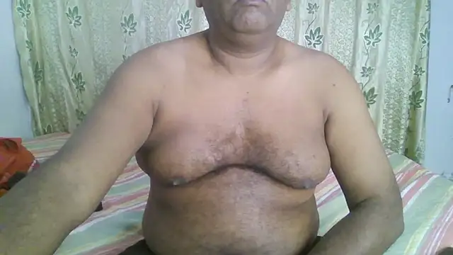 Beargryzzly online show from January 19, 2025, 11:00 pm