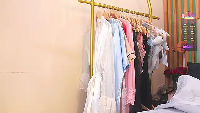 Snapshot of katlyn_martins chatting on November 10, 2025, 6:35 pm katlyn martins online show from November 10, 2025, 6:35 pm