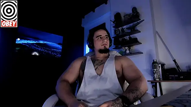 kingbear777 online show from November 21, 2025, 12:37 pm