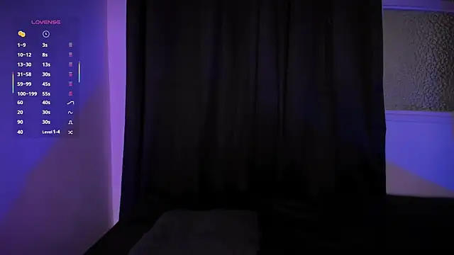 Snapshot of AramJoness chatting on December 4, 2025, 7:57 pm AramJoness online show from December 4, 2025, 7:57 pm