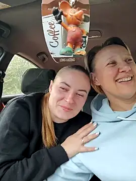 ElenaMaeer online show from September 29, 2025, 12:44 pm