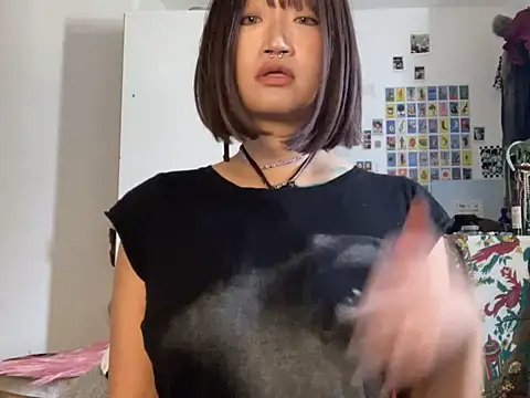 xxxYUKARIxxx online show from March 23, 2026, 1:33 pm