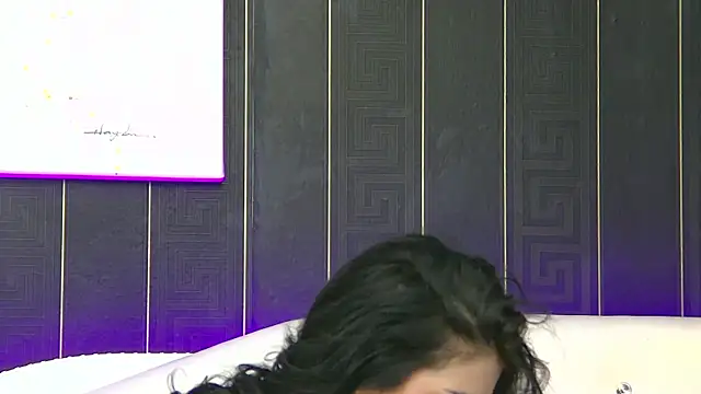Snapshot of SophiaVilner chatting on March 9, 2025, 7:26 pm SophiaVilner online show from March 9, 2025, 7:26 pm