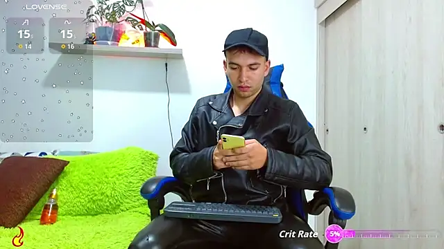 Snapshot of dorian_h_ chatting on September 13, 2025, 11:49 pm dorian h online show from September 13, 2025, 11:49 pm