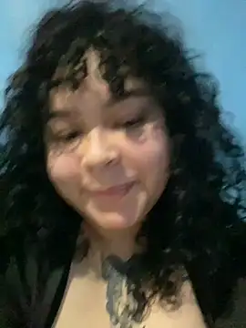 Kimberliprivv online show from April 8, 2026, 5:03 pm