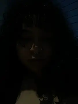 Kimberliprivv online show from March 28, 2026, 4:35 am