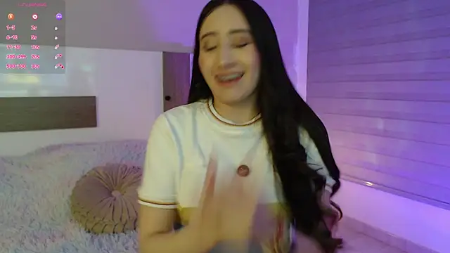 PiaSmile online show from June 27, 2026, 11:33 pm