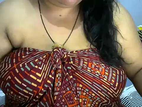 Snapshot of dramebaz_queen chatting on June 19, 2026, 7:30 pm dramebaz queen online show from June 19, 2026, 7:30 pm