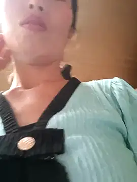 Sweet Toy20 online show from March 22, 2025, 9:13 am