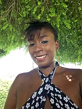 Snapshot of HanaThompson chatting on March 19, 2025, 4:13 pm HanaThompson online show from March 19, 2025, 4:13 pm