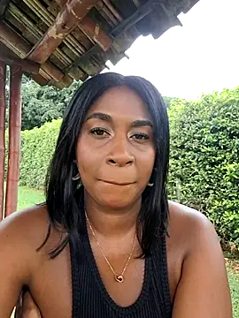 Snapshot of HanaThompson chatting on January 15, 2026, 4:21 pm HanaThompson online show from January 15, 2026, 4:21 pm