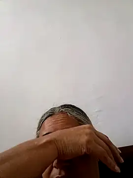 Snapshot of _candi chatting on February 13, 2026, 1:00 pm candi online show from February 13, 2026, 1:00 pm