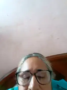  candi online show from October 23, 2025, 7:34 pm