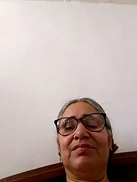 Snapshot of _candi chatting on February 22, 2026, 3:02 pm candi online show from February 22, 2026, 3:02 pm