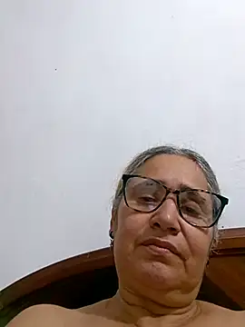 Snapshot of _candi chatting on February 7, 2026, 10:29 pm candi online show from February 7, 2026, 10:29 pm