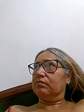 Snapshot of _candi chatting on February 5, 2026, 3:24 am candi online show from February 5, 2026, 3:24 am