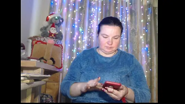 amorelara online show from December 1, 2025, 11:33 am