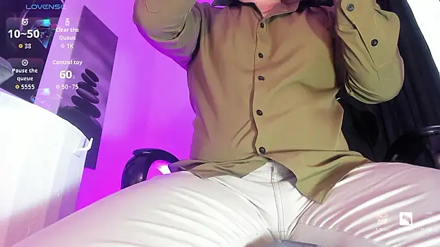 Snapshot of Jerry_hot1 chatting on February 25, 2026, 12:38 pm Jerry hot1 online show from February 25, 2026, 12:38 pm