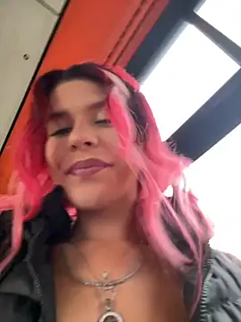 RiriRoseey online show from October 9, 2025, 6:36 am