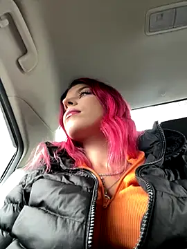 RiriRoseey online show from October 6, 2025, 6:36 am