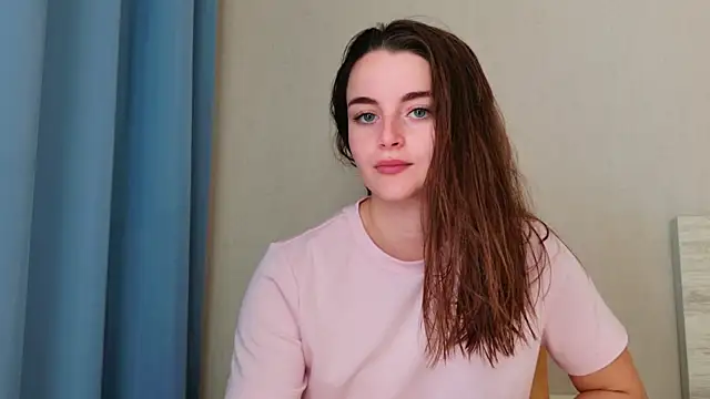 Miss Arwen online show from May 20, 2026, 7:05 am
