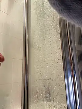 Snapshot of Shyboy817 chatting on January 13, 2026, 8:24 pm Shyboy817 online show from January 13, 2026, 8:24 pm