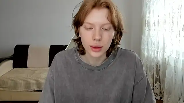 StellaDavis online show from March 29, 2026, 9:11 am