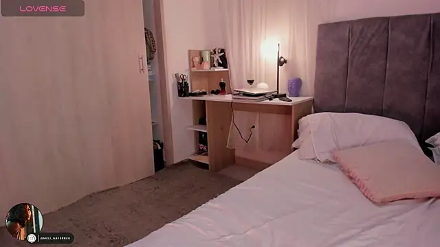 Snapshot of Melina_Ferrer1 chatting on February 11, 2026, 12:05 pm Melina Ferrer1 online show from February 11, 2026, 12:05 pm