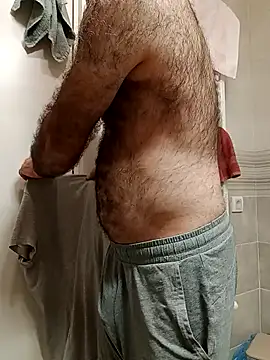 Snapshot of takcikarr chatting on November 18, 2025, 10:34 pm takcikarr online show from November 18, 2025, 10:34 pm