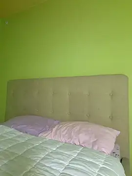 dolcevita002 online show from March 30, 2026, 6:15 am