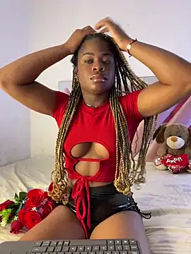 Snapshot of Tamara_Lubezkii chatting on February 14, 2025, 4:09 pm Tamara Lubezkii online show from February 14, 2025, 4:09 pm