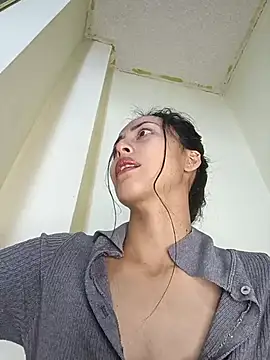 Anahi cake online show from February 28, 2025, 7:46 pm