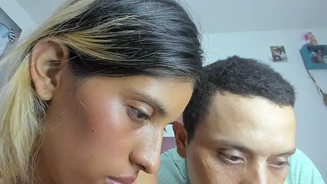 bigcock iris08 online show from September 28, 2025, 9:00 pm