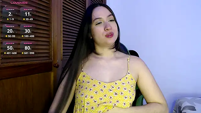 sofiaduque 26 online show from October 9, 2025, 8:31 pm