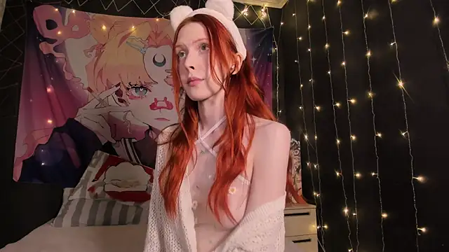 Snapshot of FruttiTatti chatting on January 24, 2025, 1:03 am FruttiTatti online show from January 24, 2025, 1:03 am