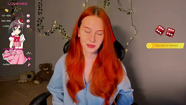 Snapshot of FruttiTatti chatting on October 25, 2025, 5:24 pm FruttiTatti online show from October 25, 2025, 5:24 pm