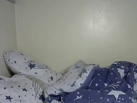 Snapshot of Novah_ chatting on October 26, 2025, 3:45 pm Novah online show from October 26, 2025, 3:45 pm