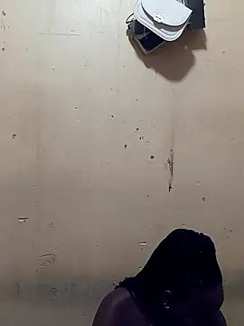 Snapshot of Swit_virgin22 chatting on November 25, 2025, 1:55 pm Swit virgin22 online show from November 25, 2025, 1:55 pm