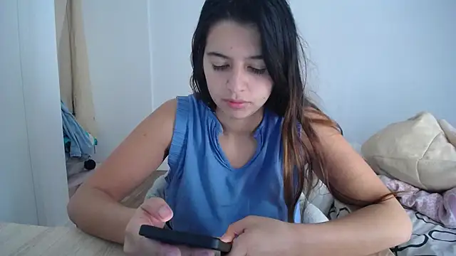 Snapshot of Contantin_helena chatting on December 10, 2024, 1:22 pm Contantin helena online show from December 10, 2024, 1:22 pm