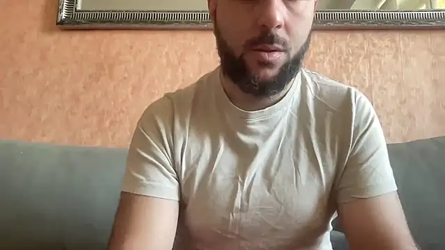 Snapshot of RedDante89 chatting on December 5, 2024, 8:27 am RedDante89 online show from December 5, 2024, 8:27 am