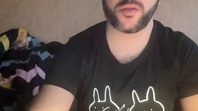 Snapshot of RedDante89 chatting on February 10, 2025, 3:53 pm RedDante89 online show from February 10, 2025, 3:53 pm