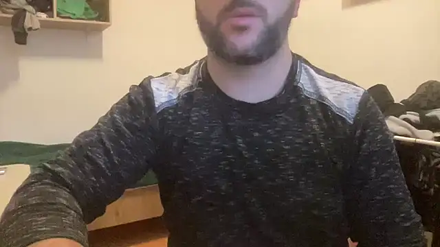 Snapshot of RedDante89 chatting on October 29, 2025, 6:45 am RedDante89 online show from October 29, 2025, 6:45 am