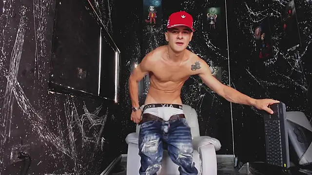 Snapshot of JuniorMorris_ chatting on September 19, 2025, 9:41 pm JuniorMorris online show from September 19, 2025, 9:41 pm