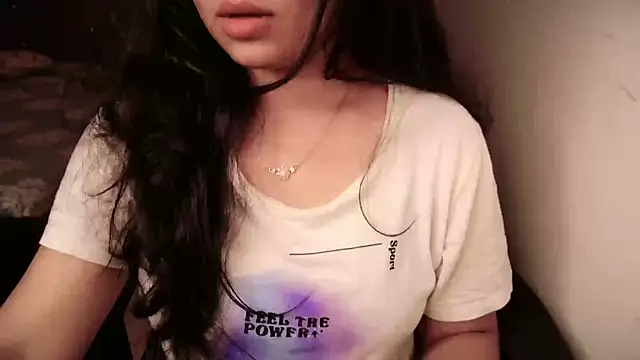 Spice-Summi online show from October 3, 2025, 6:09 pm