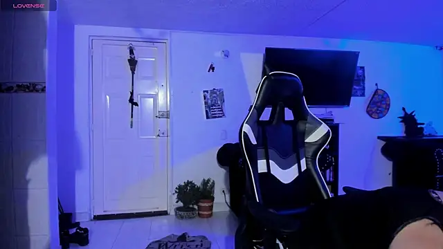 Snapshot of Acid666_alice chatting on October 9, 2025, 10:21 pm Acid666 alice online show from October 9, 2025, 10:21 pm