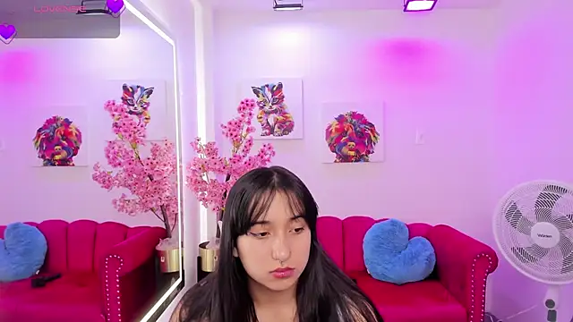 Snapshot of Miss_dolly_ chatting on March 3, 2025, 12:17 pm Miss dolly online show from March 3, 2025, 12:17 pm
