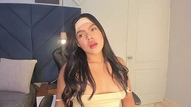 Snapshot of sarita_hills chatting on March 13, 2025, 3:44 am sarita hills online show from March 13, 2025, 3:44 am