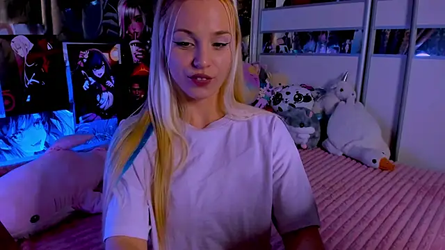 Cute  Pony online show from March 3, 2026, 10:39 pm