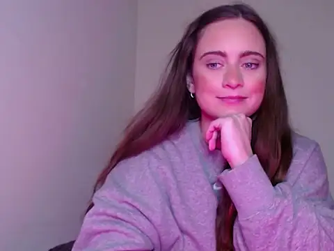 Sophie Raegan online show from January 4, 2025, 9:00 am