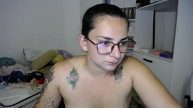 Snapshot of Amarantha_666 chatting on March 11, 2025, 1:26 am Amarantha 666 online show from March 11, 2025, 1:26 am